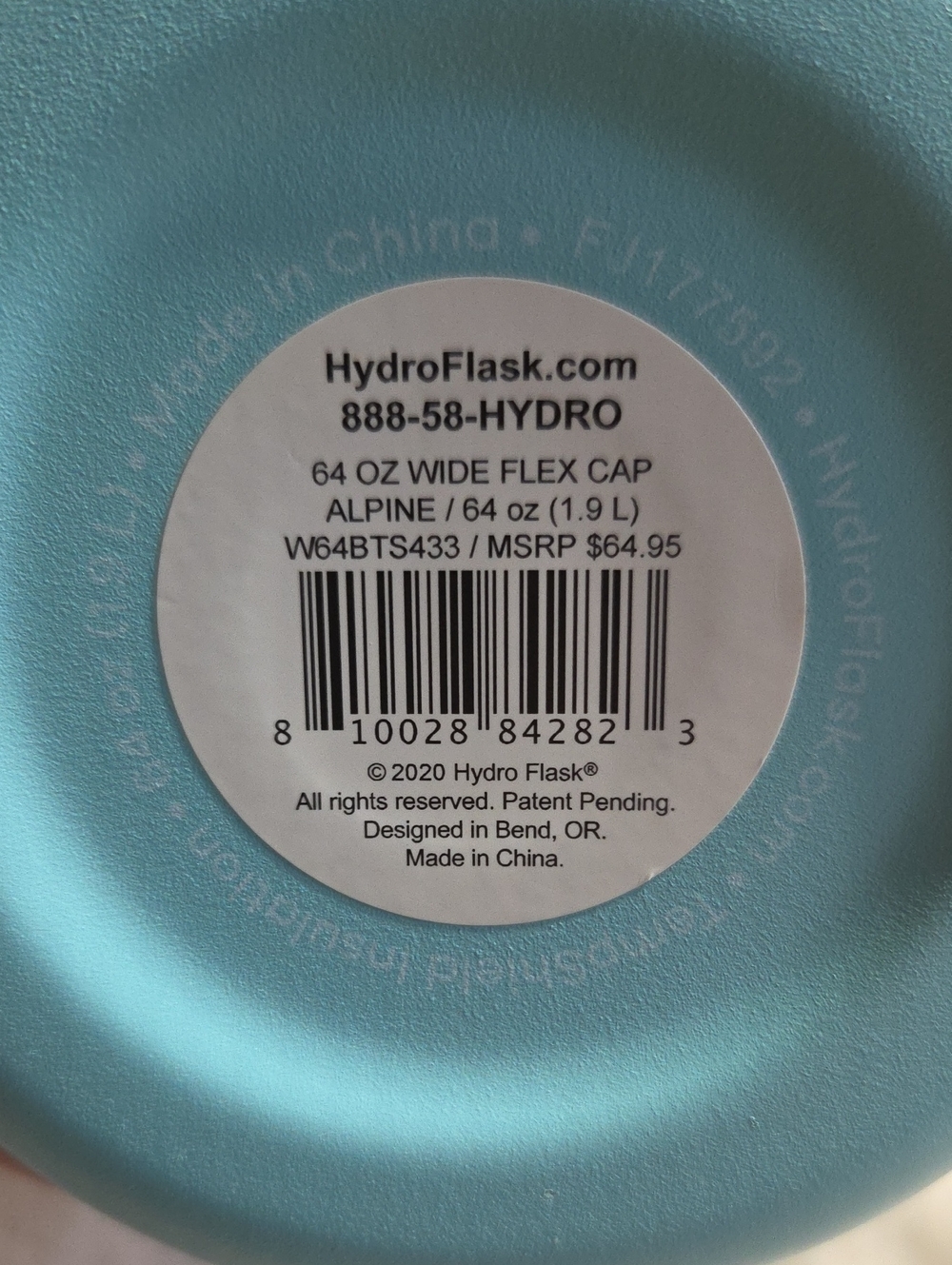 Hydroflask Wide-Mouth Vacuum Bottle with Flex Cap - 64 fl. oz. - Picture 4 of 12